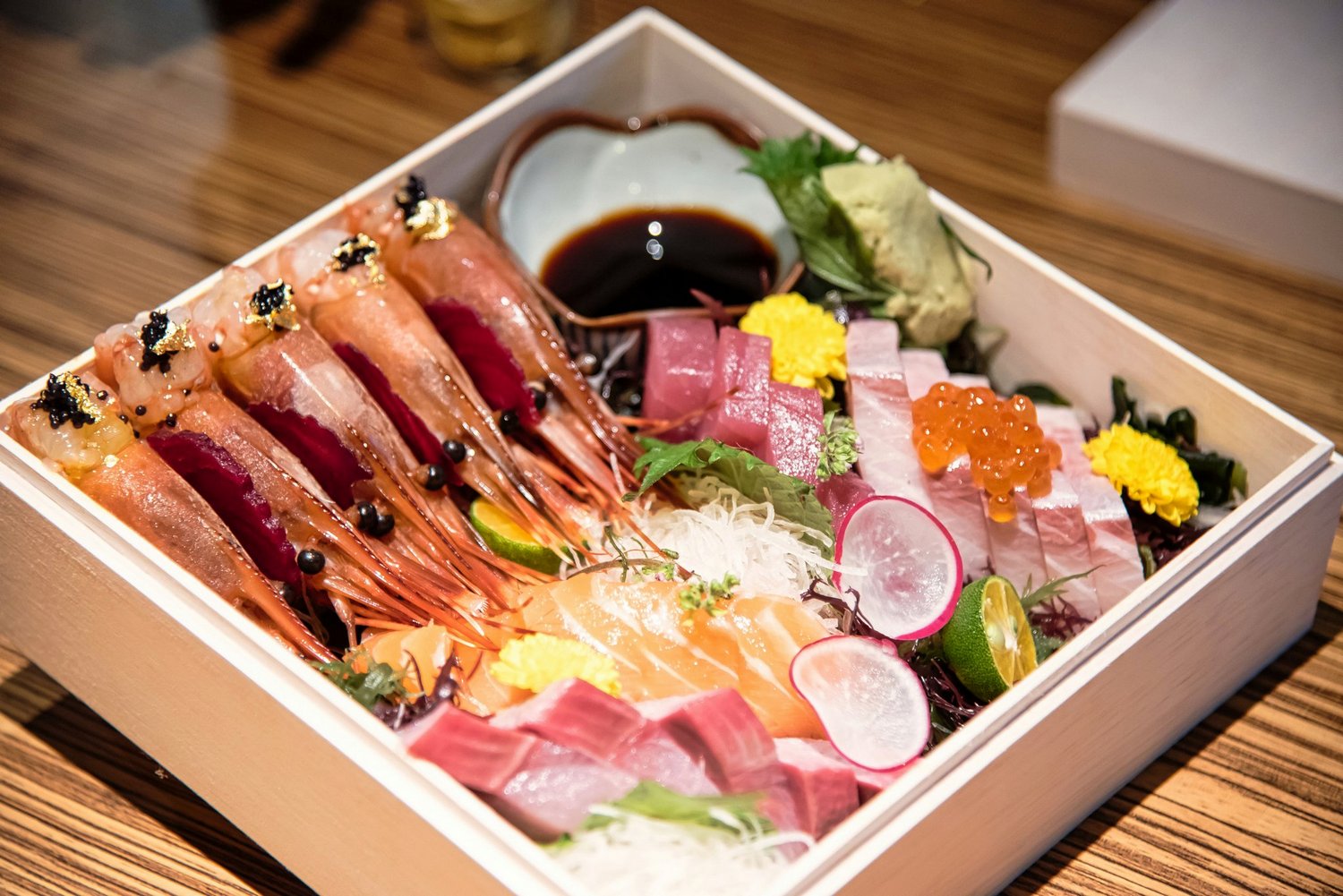 日式料理幸和殿年節推薦 豪華刺身生魚片珠寶盒+超人氣漬物